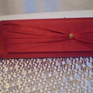 NWT $33 JESSICA  MCCLINTOCK RED EVENING CLUTCH/PURSE